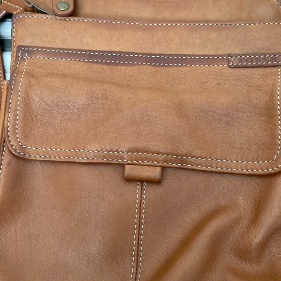 Genuine leather fossil crossbody - Picture 4 of 8